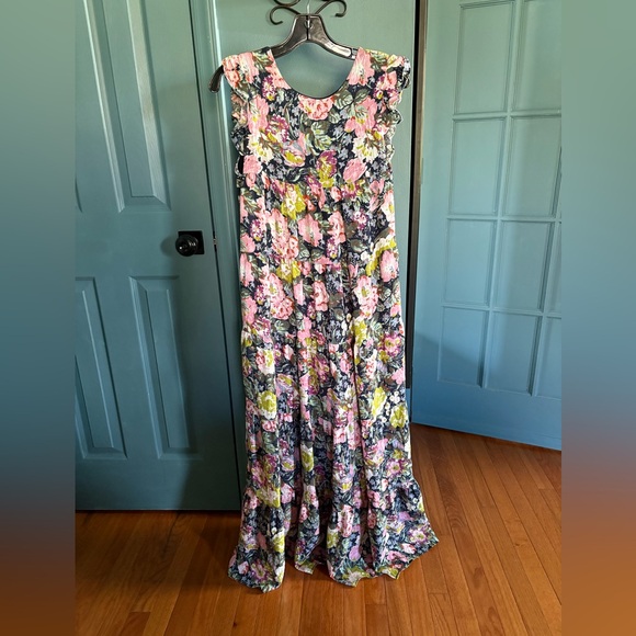 Dresses & Skirts - La'Ven floral ruffle sleeves  relaxed long dress features a tie strap back